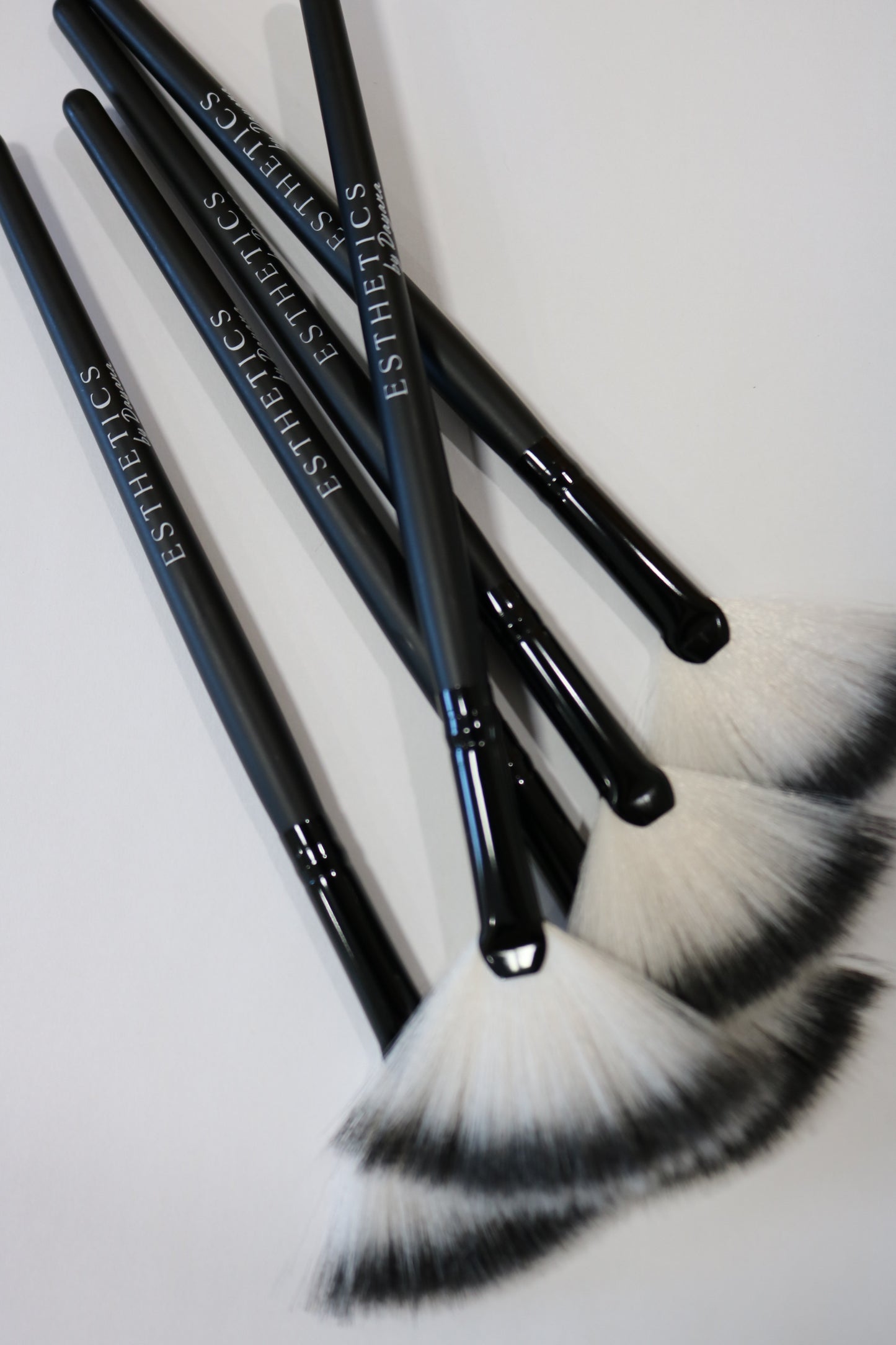 -Zebra Facial brush set of 2