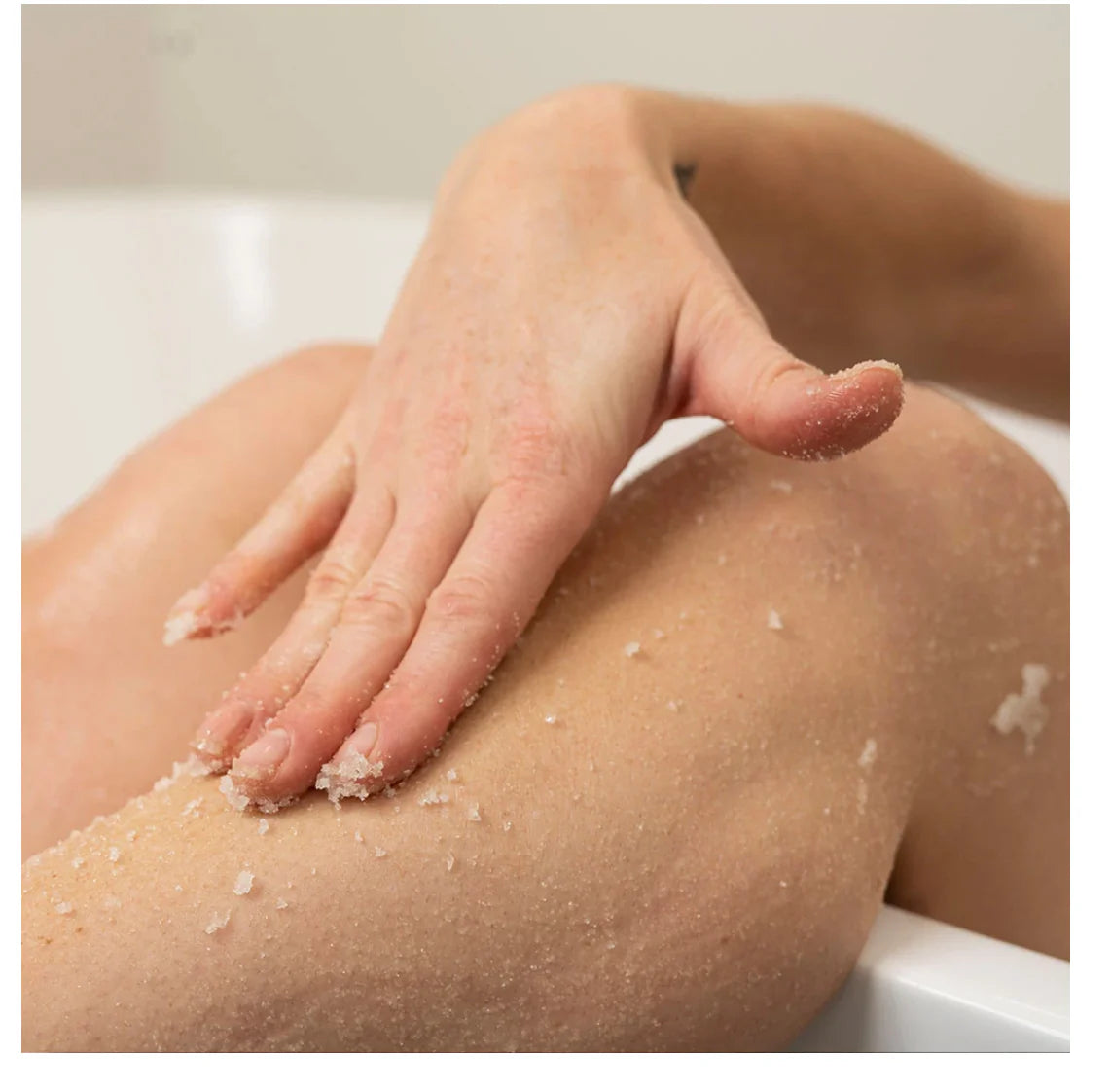 Ingrown hair exfoliating body scrub Sweet escape