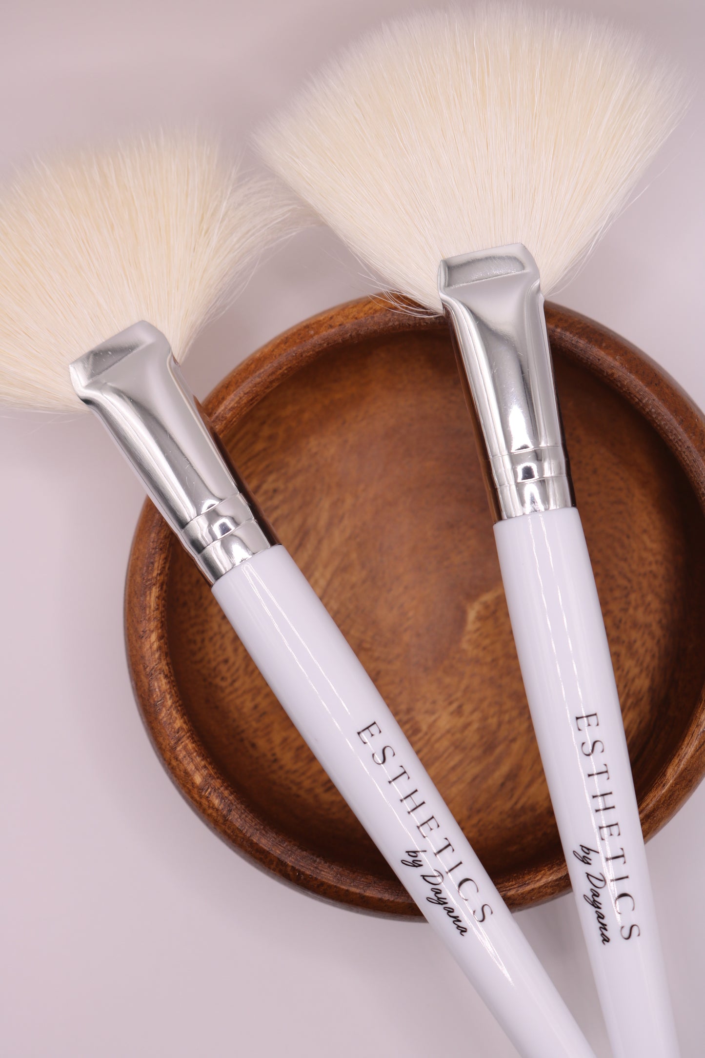 -Blanca facial brush (1) single