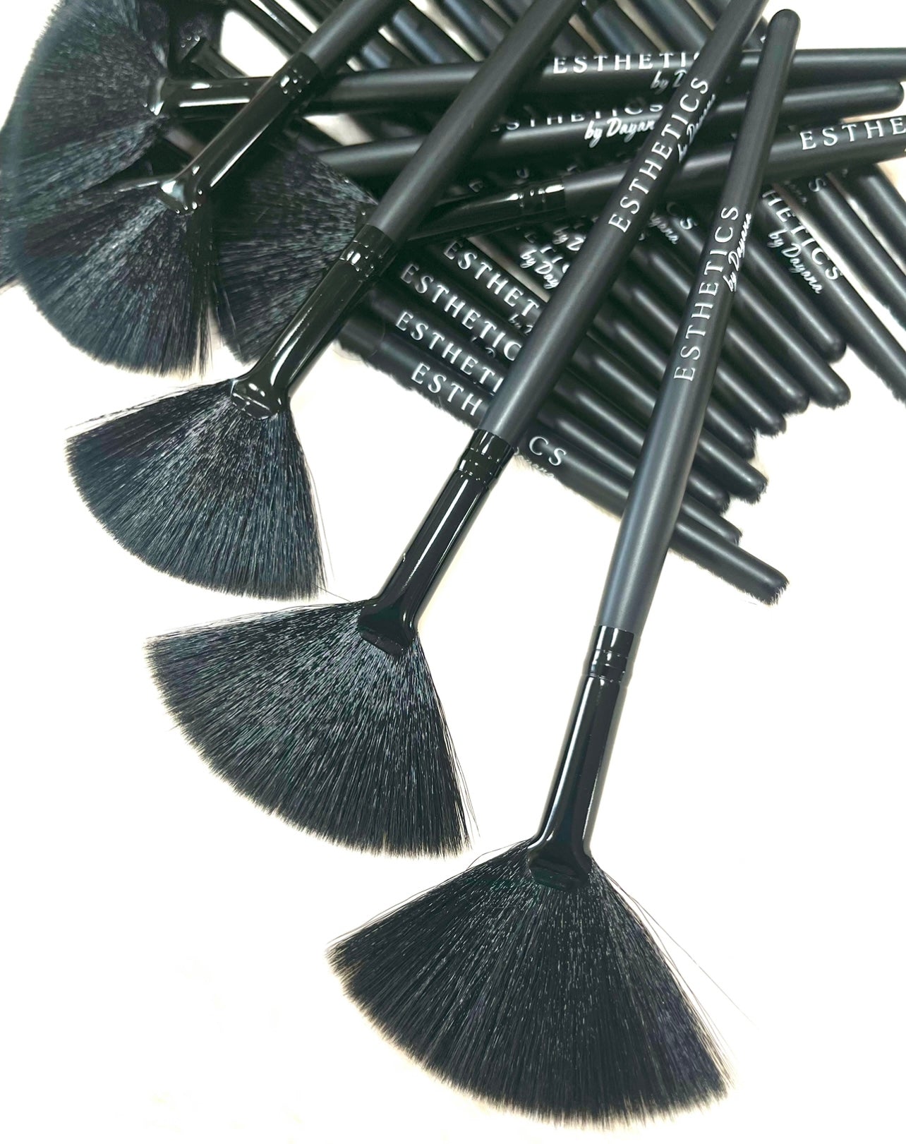 -Midnight Fan Brush Set of 2