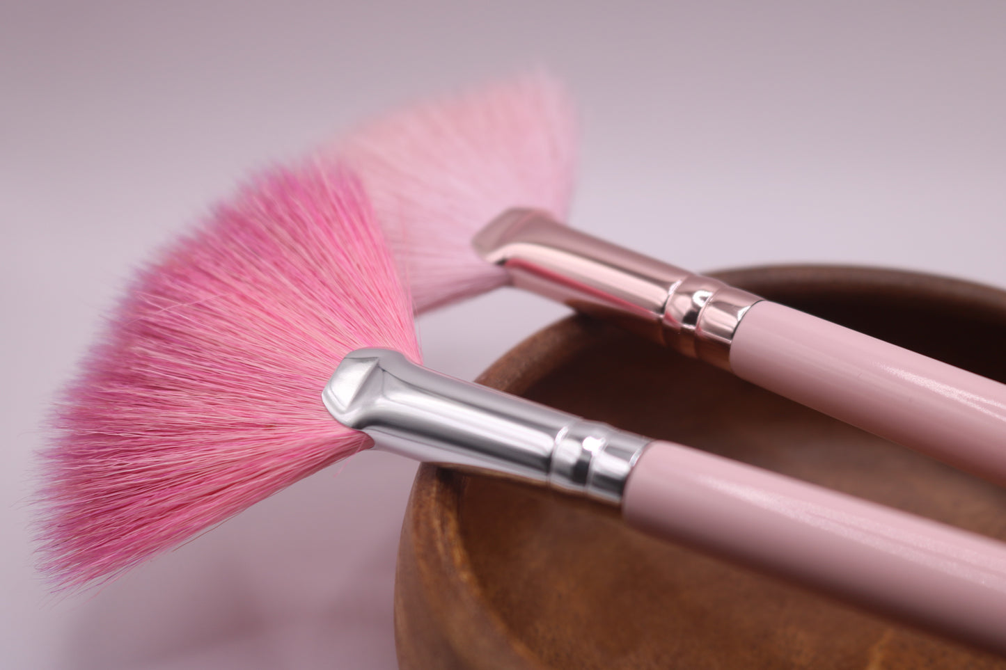 -Victoria— Set of 2